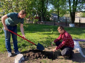 Синергія досвіду і навчання: як випускники стають наставниками та формують нове покоління ландшафтних дизайнерів