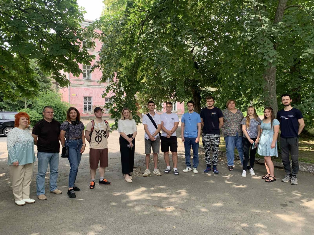Екскурсія до теплично-оранжерейного комплексу кафедри садово-паркового господарства