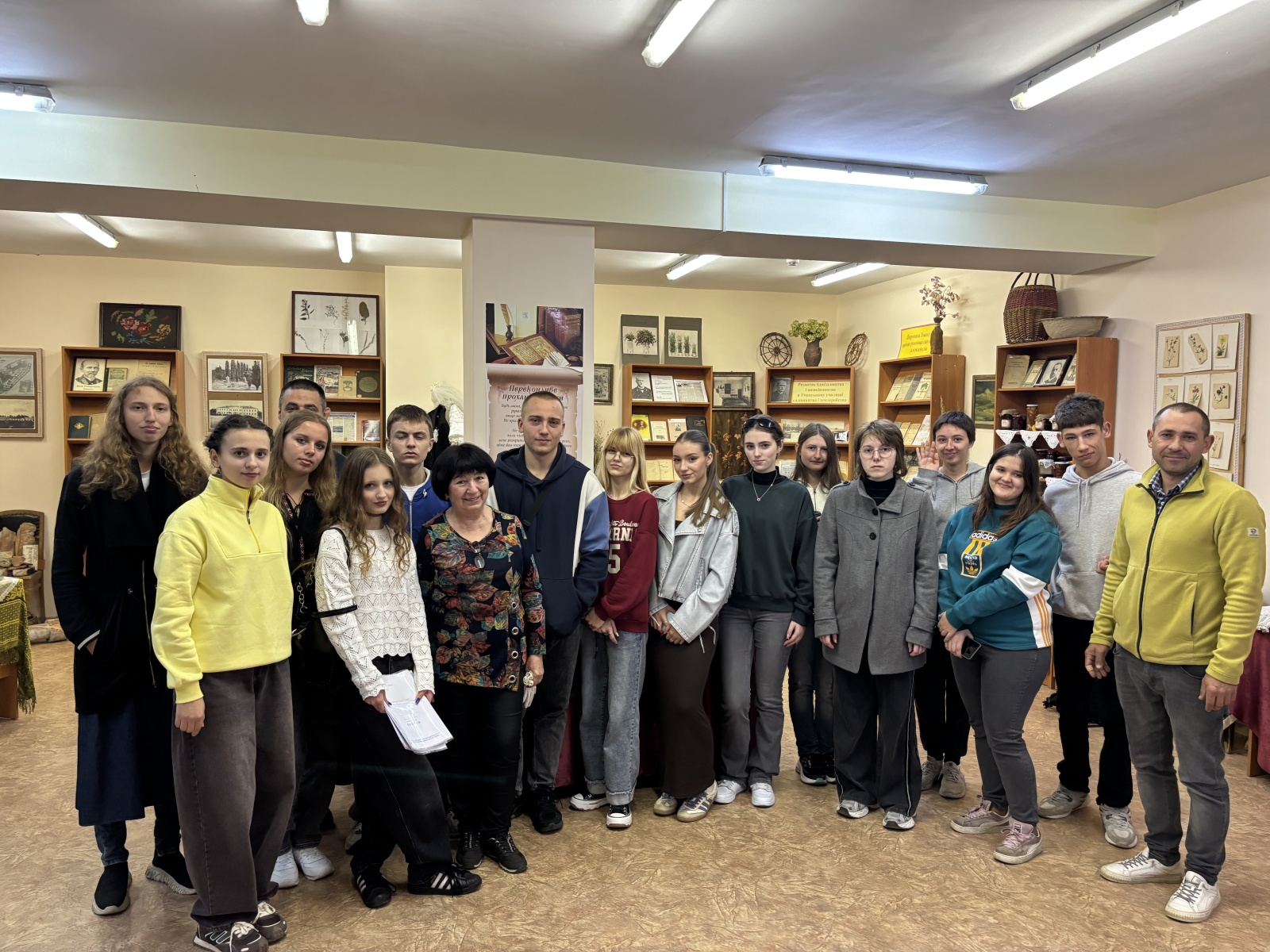 Першокурсники спеціальності «Садово-паркове господарство» відвідали бібліотеку університету
